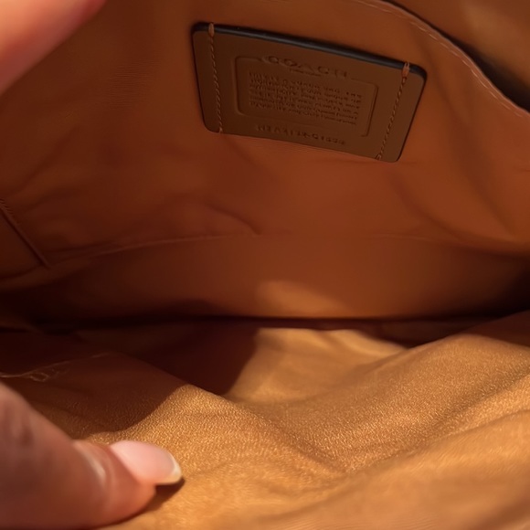 Authentic COACH messenger bag , BRAND NEW w/ tags - Picture 5 of 5